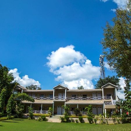 Tiger'S Den Resort Bandhavgarh National Park エクステリア 写真