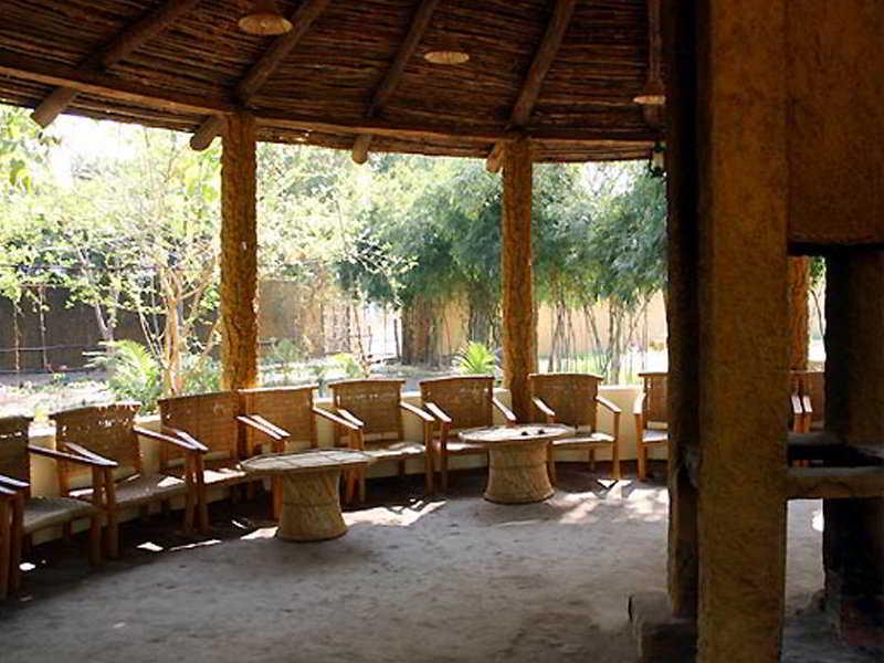 Tiger'S Den Resort Bandhavgarh National Park エクステリア 写真