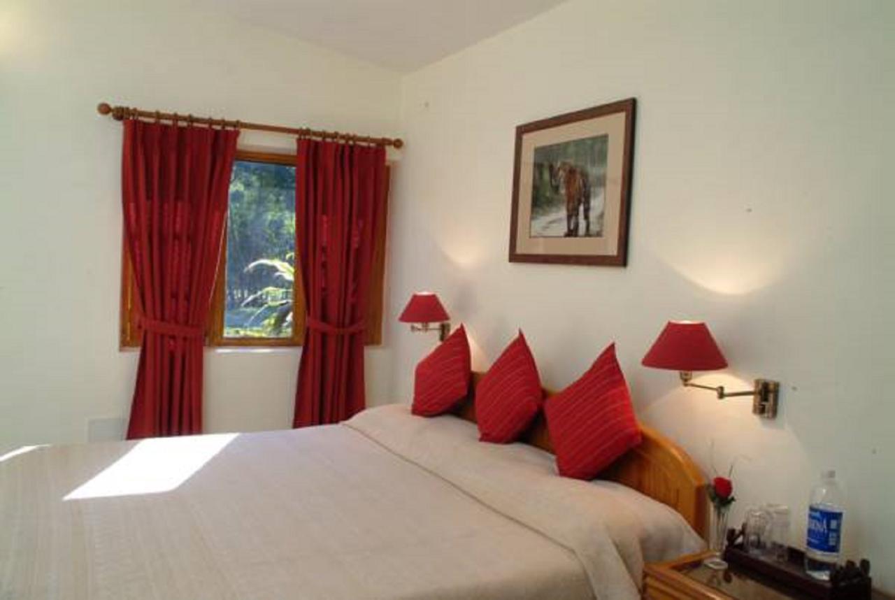 Tiger'S Den Resort Bandhavgarh National Park エクステリア 写真